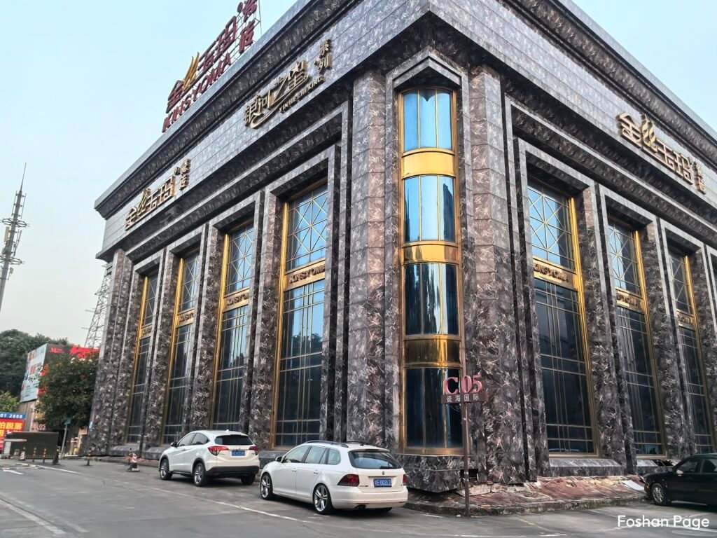 Kins yoma Ceramics Supplier in Foshan Cihai Market