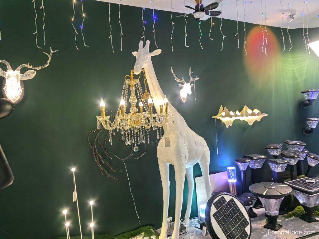 Supplier in Feipeng Lighting & Kitchen Cabinet City