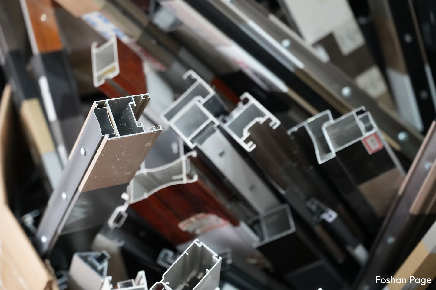 doors components of YAGEXUAN DOORS supplier in Foshan Market
