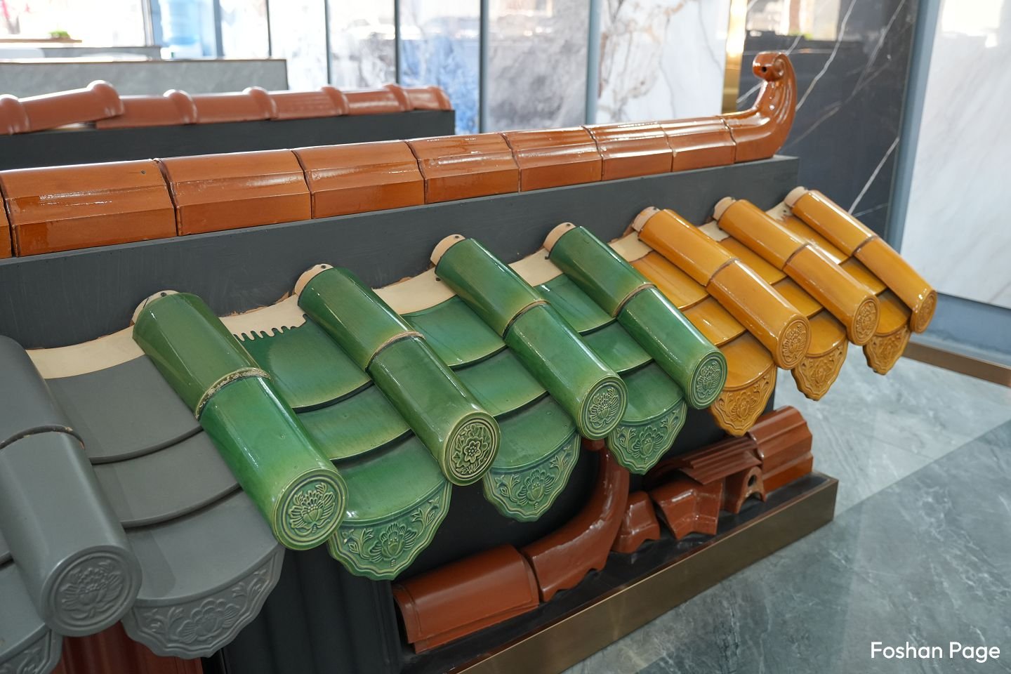 roof tiles of NA CERAMICS in Foshan Yonglijian Market