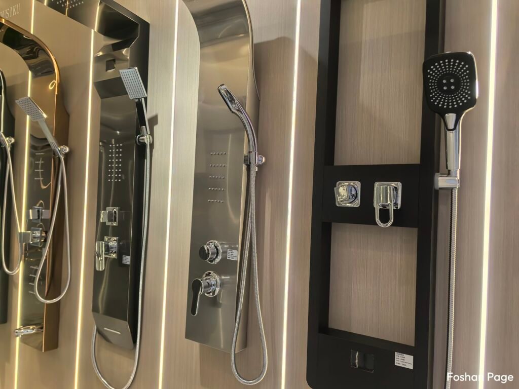 showerhead of OUSIKU Sanitary supplier in Foshan Casa Market