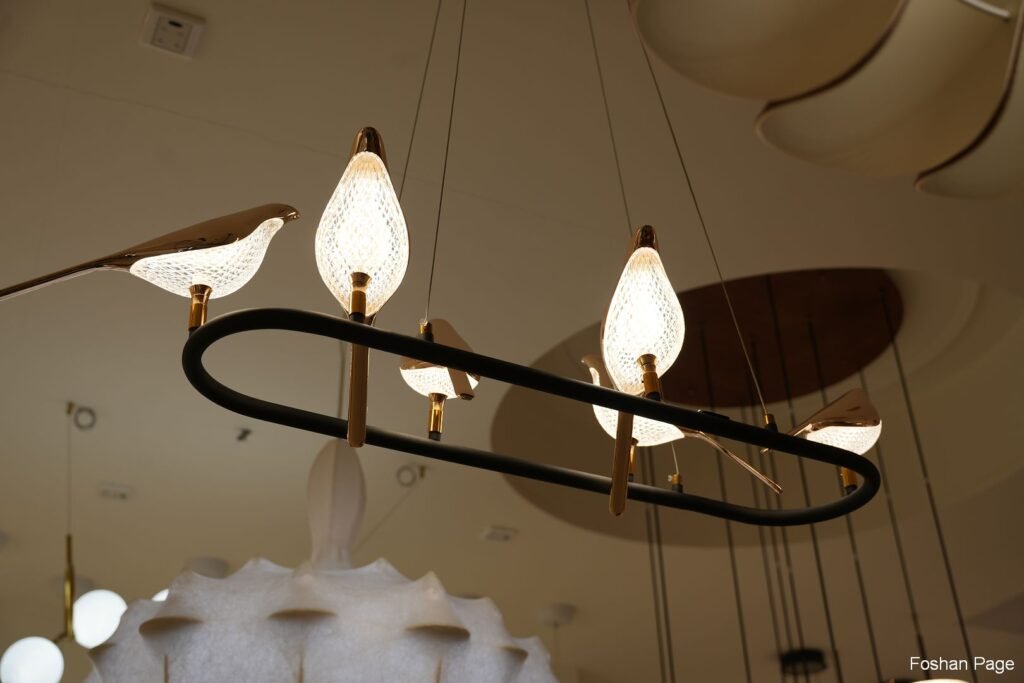 a Unique Lighting Showroom in Foshan Shunle Lighting City