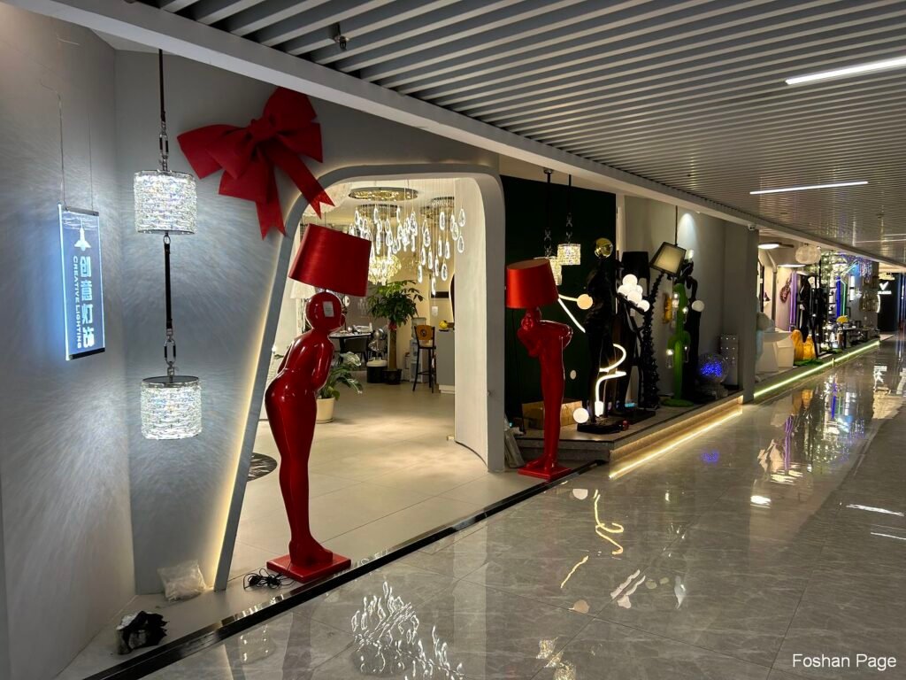 foshan-lighting-showroom-entrance-corridor-display
