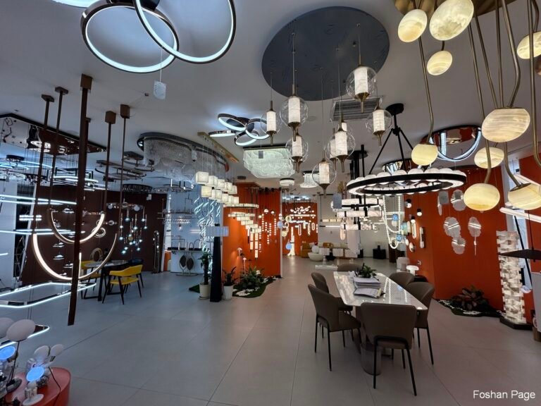 mixed-modern-lighting-design-showroom-foshan